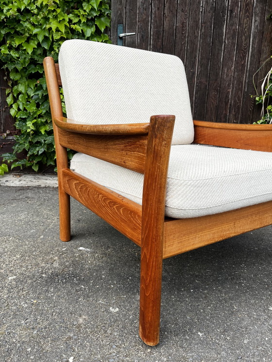 Image 1 of dyrlund fauteuil teak