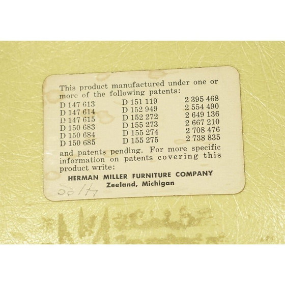 Image 1 of Lemon Yellow vintage schommelstoel van Charles en Ray Eames voor Herman Miller, 1970