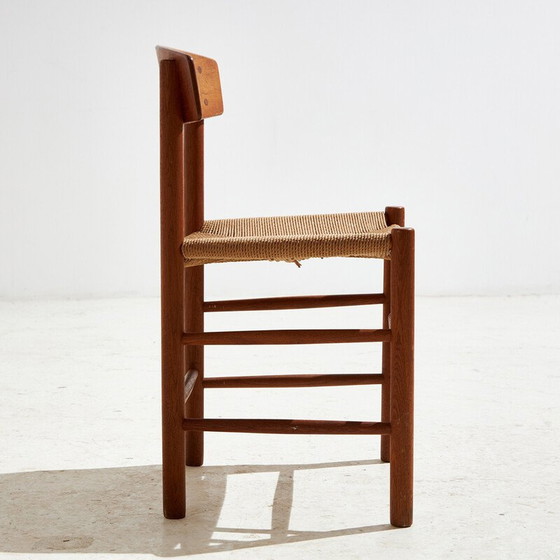 Image 1 of Set van 6 vintage J39 eiken eetkamerstoelen van Børge Mogensen voor Fdb Møbler