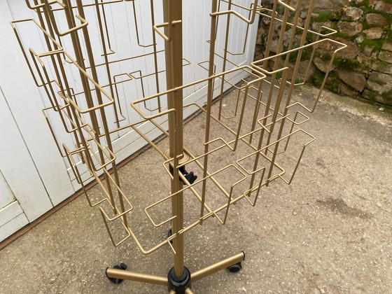 Image 1 of Spinner Display Foto Ansichtkaart Houder Draaibaar Op Wielen Goud