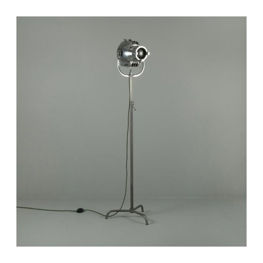 Vintage vloerlamp met lichtbron in gepolijst aluminium en fresnel glas, 1950