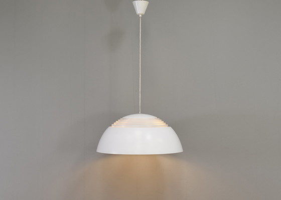 Image 1 of Arne Jacobsen AJ Royal 500 hanglamp voor Louis Poulsen, Denemarken - 1957