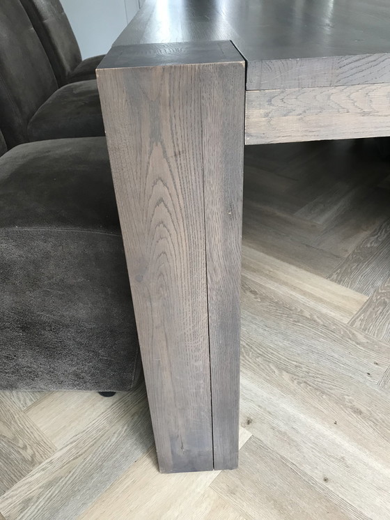 Image 1 of Quint Eettafel En 6 Mountain-Vinsion Stoelen