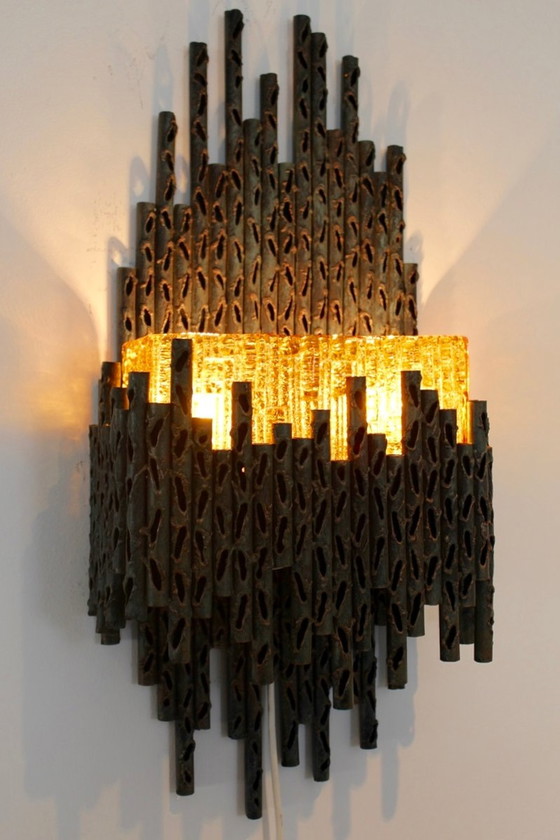 Image 1 of Brutalist sculpturale wandlamp van Marcello Fantoni