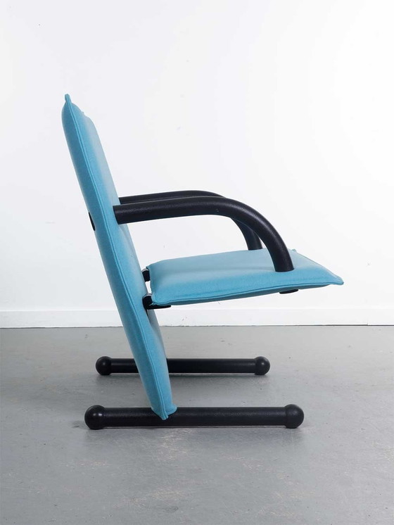 Image 1 of Nieuw Gestoffeerde Lichtblauwe T-Line Fauteuil – Burkhard Vogtherr – Arflex