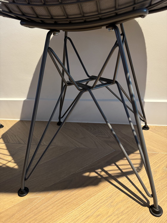 Image 1 of 8x Vitra Wire Chair Dkr Grey + Bikini Upholstery