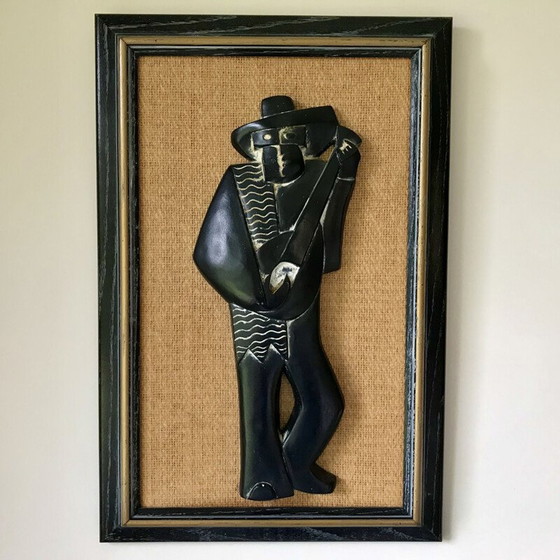 Image 1 of Vintage laag reliëf "Mexicaanse muzikant met gitaar" in gips