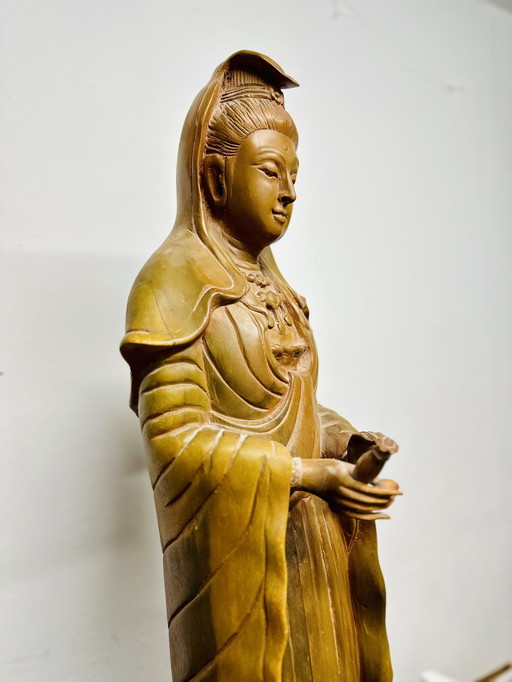 Guanyin, Kwanyin, Guanshiyin Houten Beeld