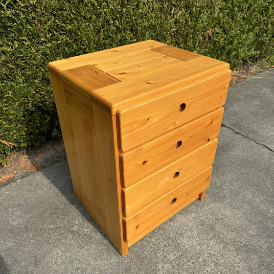 Image 1 of Vintage Pijnboom Commode