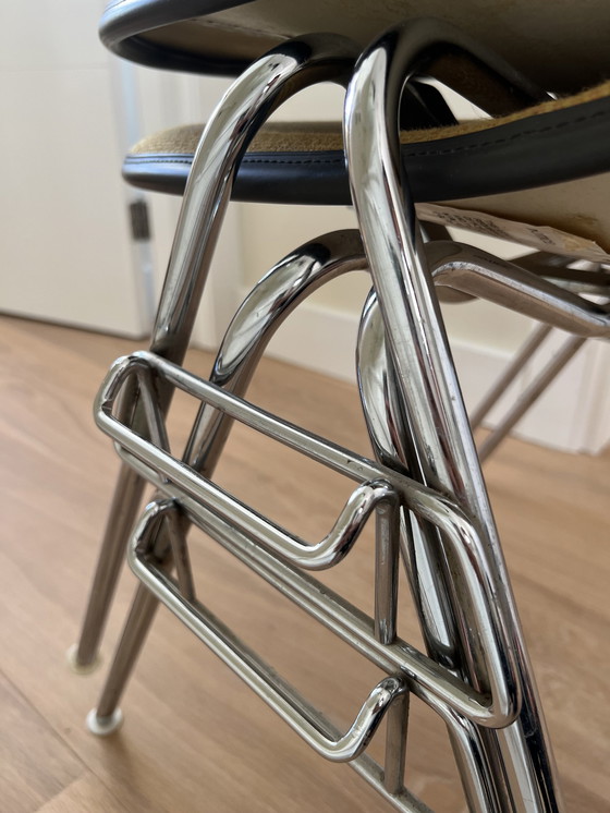 Image 1 of 2X Vintage Glasvezel Dss Stapelstoel Vitra