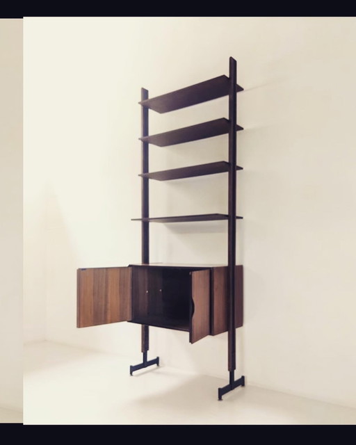 Mobile Cunta Wallunit Permanente by Giofranco Frattini