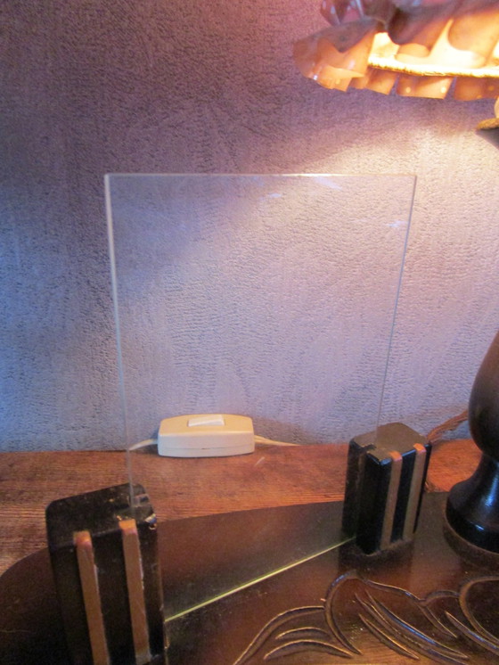 Image 1 of Mooi Jaren 50 Schemerlampje Met Aan Weerszijden Een Fotolijstje.