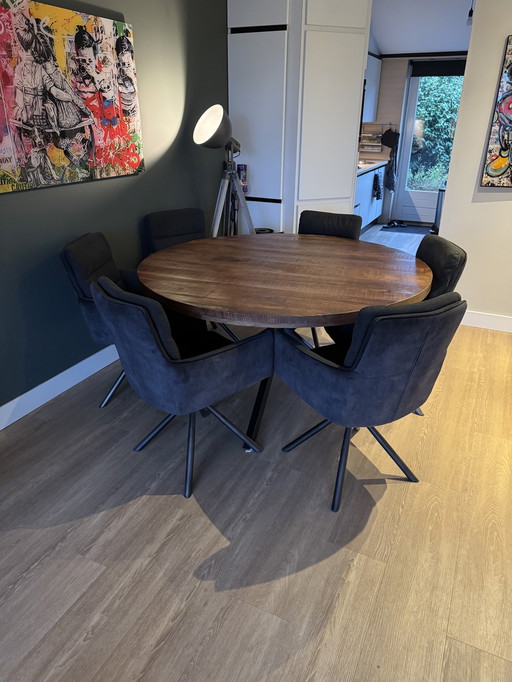 Ronde Mangohout Tafel Incl. 6 Stoelen 