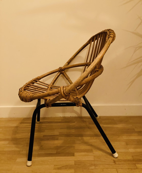 Image 1 of 2x Rotan (schommel)stoelen