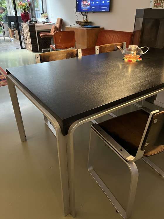 Image 1 of Pastoe eetkamerset 4 x stoel SM0301 + TM6110 tafel