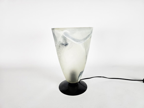 Image 1 of Licht ´88 - Dutch design - tafellamp - kelklamp - gemarmerd glas - 80's