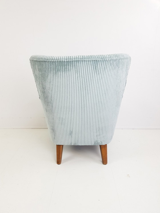 Image 1 of Vintage Artifort Theo Ruth fauteuil zetel blauw nieuw gestoffeerd 