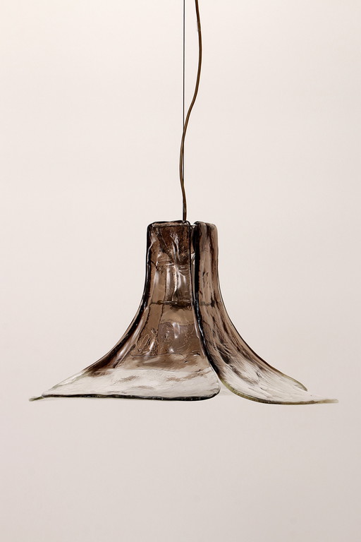 Prachtige wit/bruine ijsglas hanglamp van J. T. Kalmar voor Kalmar,1960