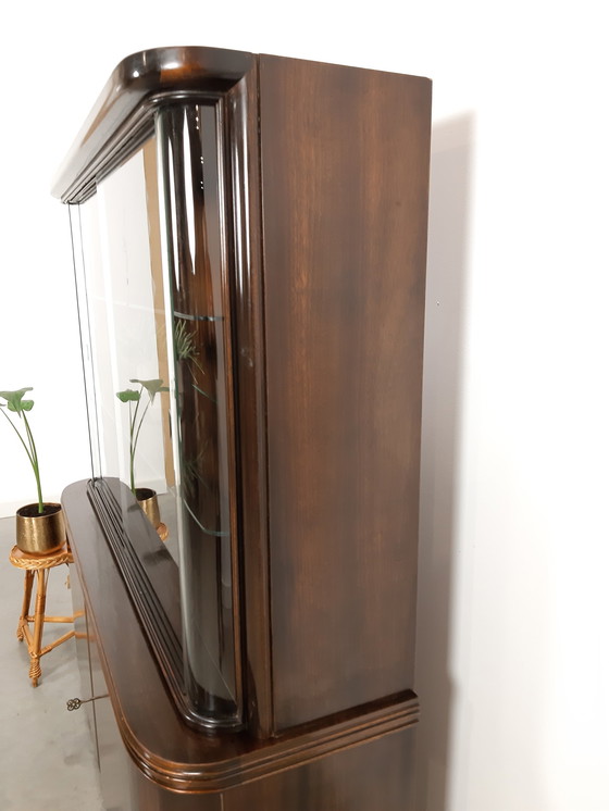 Image 1 of Vintage art deco donker fineer vitrinekast
