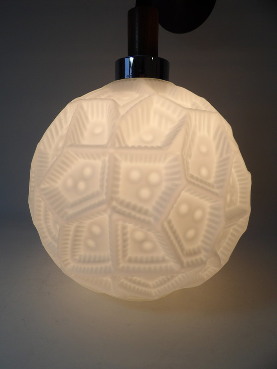 Image 1 of Peill & Putzler Stijl Opaline Glas Lunar Globe hanglamp