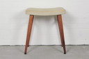 beige hoge vintage kruk