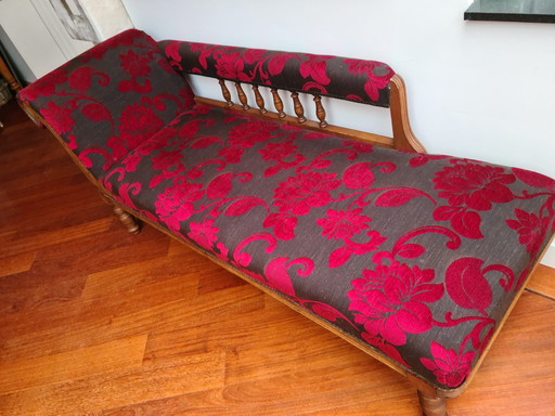 Klassieke Chaise Longue Gerestaureerd