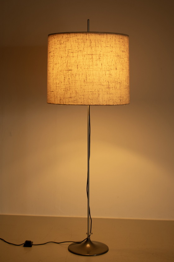 Image 1 of Vintage vloerlamp met trompet-voet