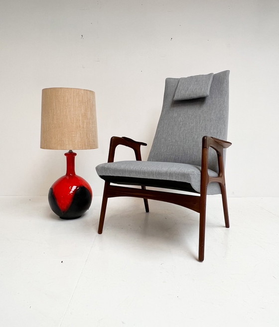 Image 1 of Charmante Fauteuil Herenmodel Van Yngve Ekström Voor Pastoe 