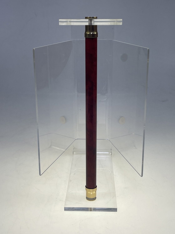 Image 1 of Plexiglas Lectuurbak/Krantenbak, 1970’S, Hollywood Regency Stijl