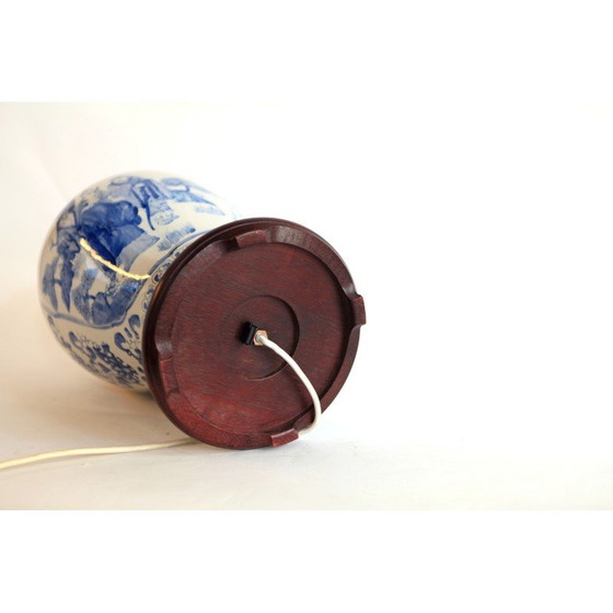 Image 1 of Vintage blauw en wit porseleinen tafellampje