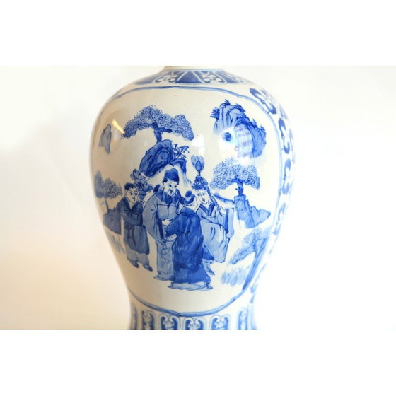 Image 1 of Vintage blauw en wit porseleinen tafellampje