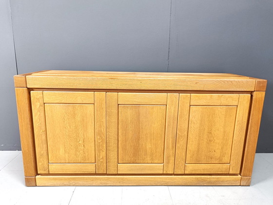 Image 1 of Vintage eikenhouten 3-deurs dressoir, jaren 1970