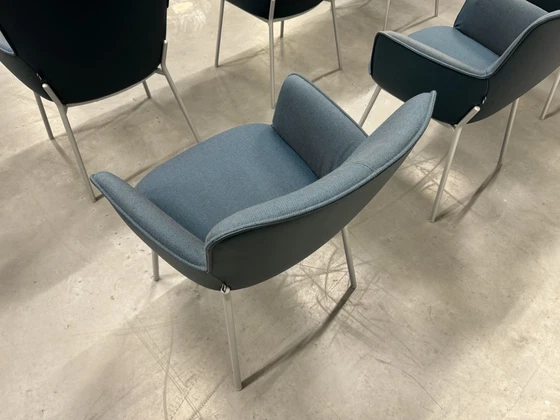 Image 1 of 6 Rolf Benz 655 Eetkamerstoelen Blauw Stof Leer