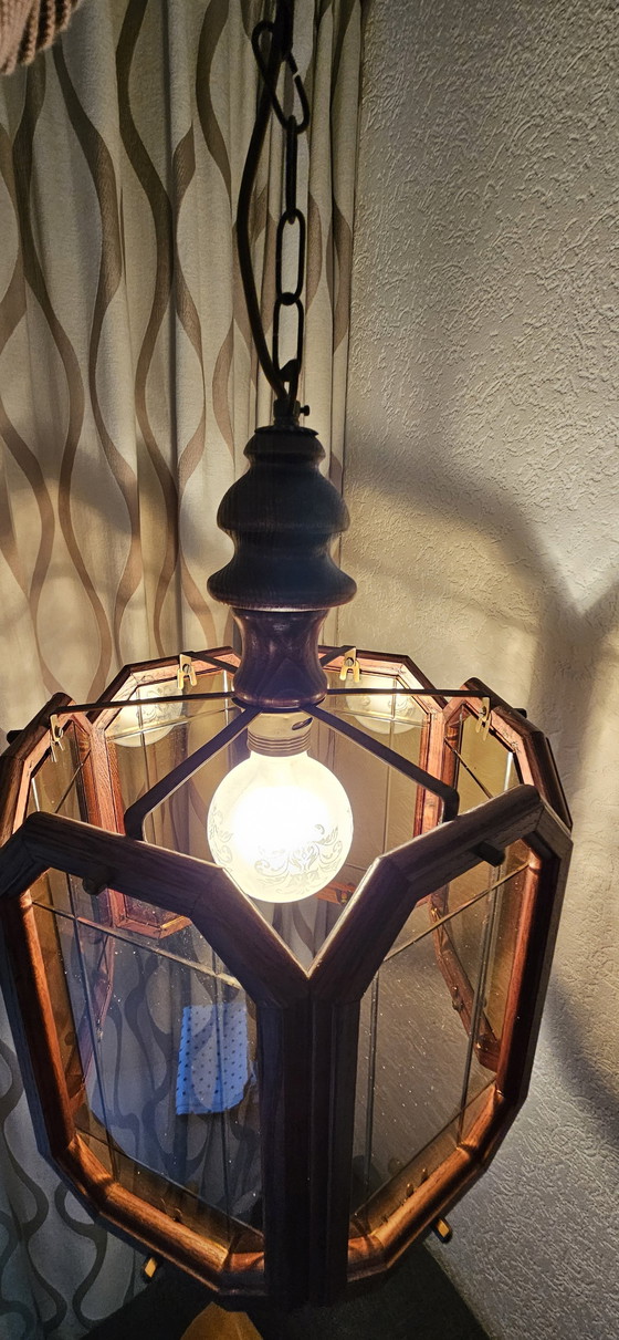 Image 1 of Eikenhouten Hanglamp Met Rookglas Ruitjes 1960