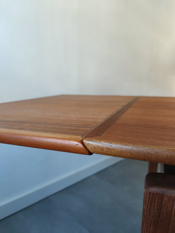 Image 1 of Vintage Deense Eettafel In Teak