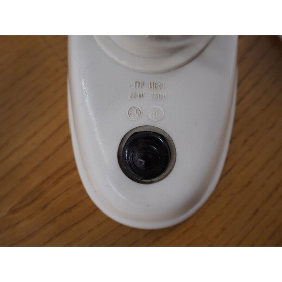 Image 1 of Vintage witte bakelieten wandlamp, 1960