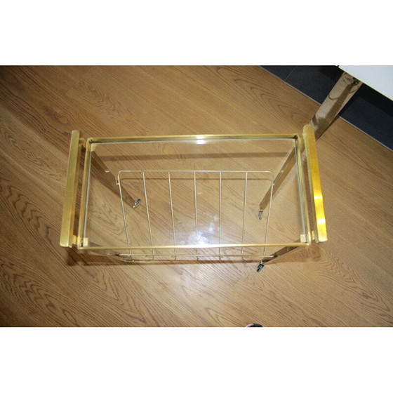 Image 1 of Vintage bijzettafel met tijdschriftenhouder van messing en glas, 1960