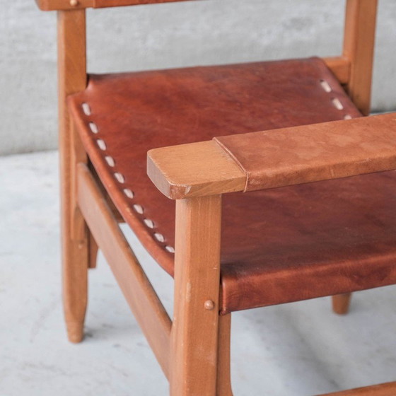 Image 1 of Paar vintage leren en houten fauteuils, Frankrijk 1970