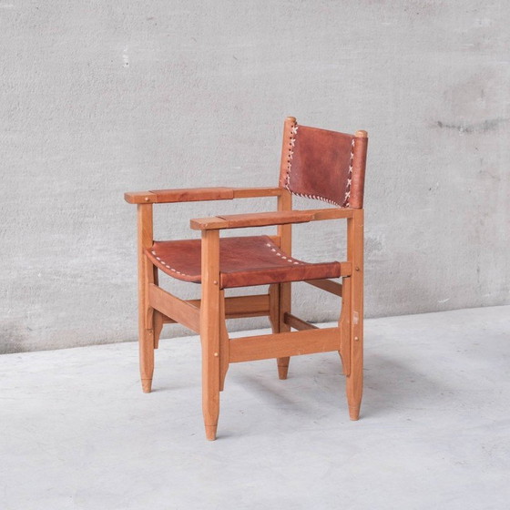 Image 1 of Paar vintage leren en houten fauteuils, Frankrijk 1970