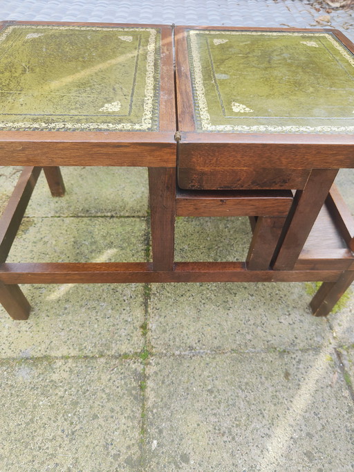 Vintage two step table bibiotheek trap