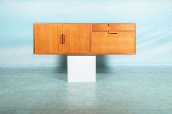 Image 1 of Vintage blond zwevend dressoir 60s, floating sideboard oak