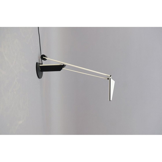 Image 1 of Vintage bedlampje van gietijzer en abs plastic, Italië