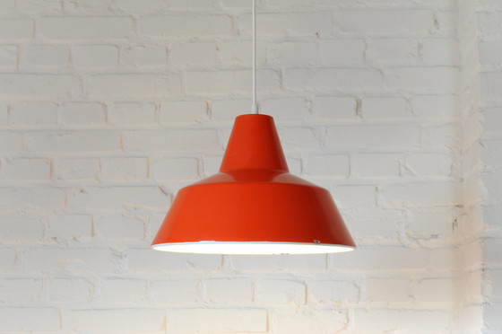 Image 1 of Vintage donker oranje emaille hanglamp