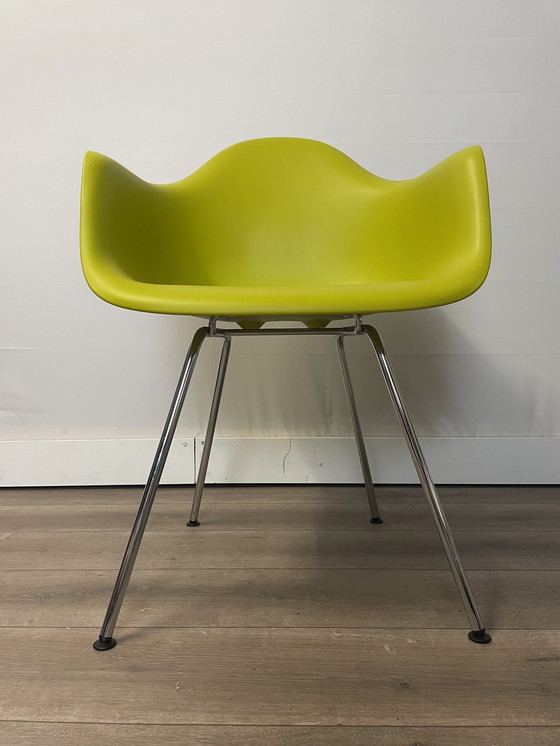 Image 1 of Vitra Eames Dax