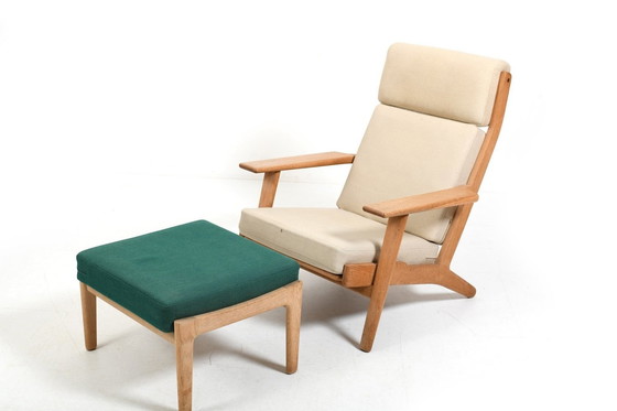 Image 1 of Hans J. Wegner Ge-290 Hoge Loungestoel 1950S