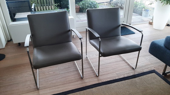 Image 1 of 2x Lederen Leolux Stoelen. Model Talassa. Als Nieuw.