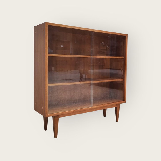 Image 1 of Mid Century vitrinekast