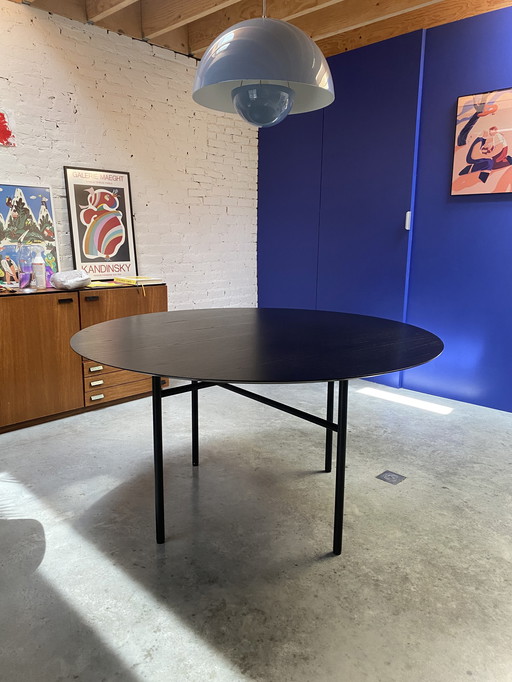 Snaregade eettafel rond