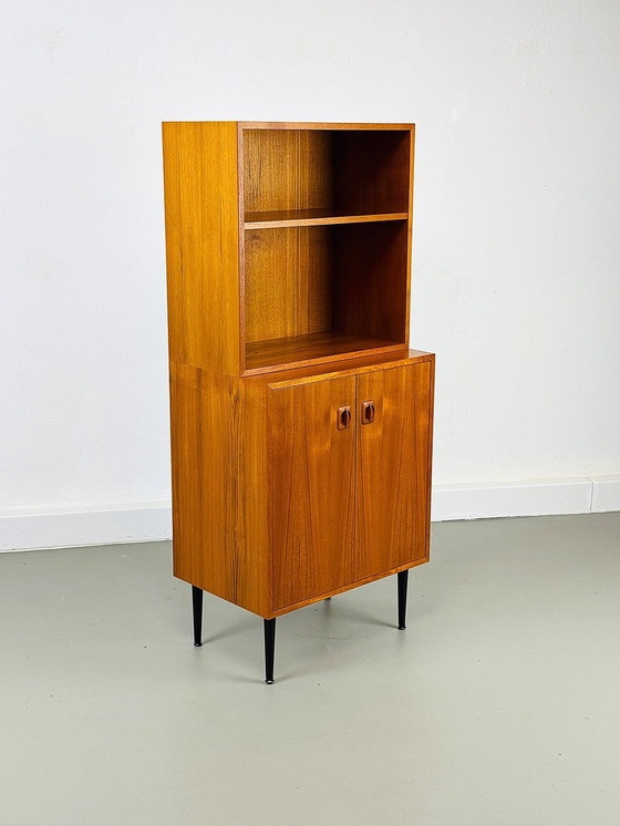 Image 1 of Mid Century Teakhouten Highboard, 1960S