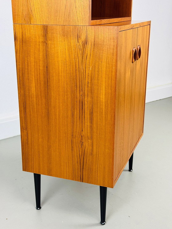 Image 1 of Mid Century Teakhouten Highboard, 1960S